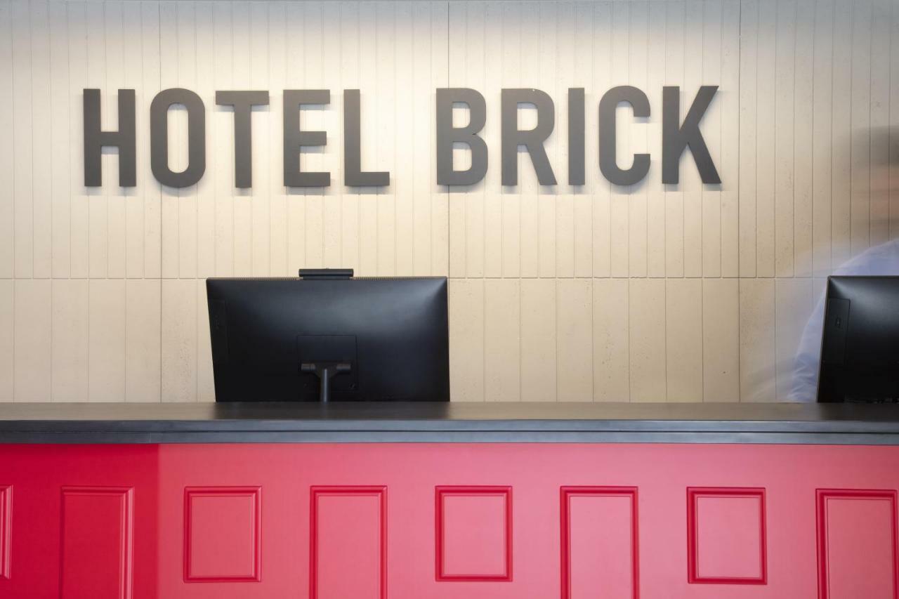Hotel Brick Barcelona Luaran gambar